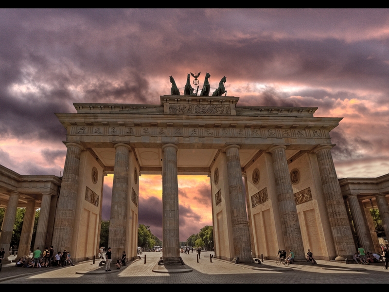 108 - BERLIN SUNSET - HARDING JOHN - united kingdom.jpg